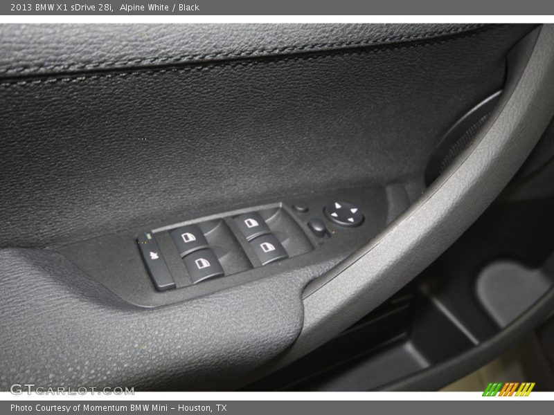 Alpine White / Black 2013 BMW X1 sDrive 28i