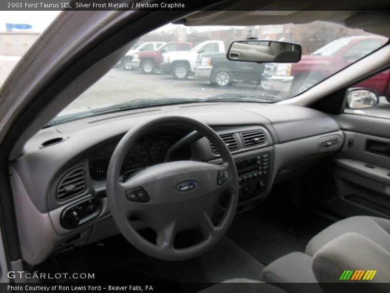 Silver Frost Metallic / Medium Graphite 2003 Ford Taurus SES