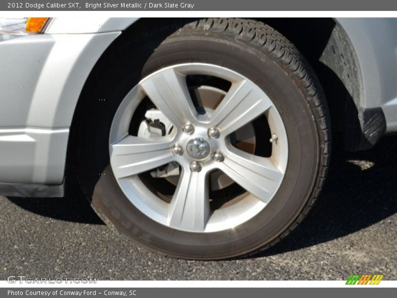 Bright Silver Metallic / Dark Slate Gray 2012 Dodge Caliber SXT