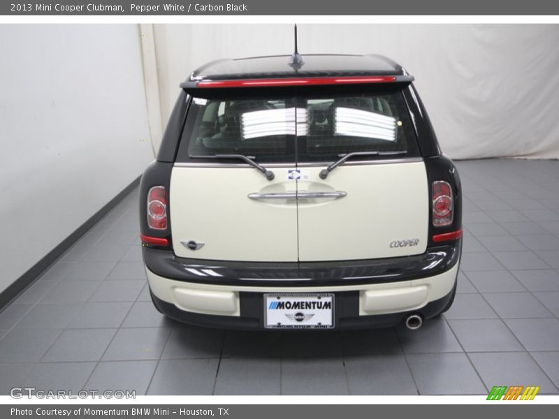 Pepper White / Carbon Black 2013 Mini Cooper Clubman