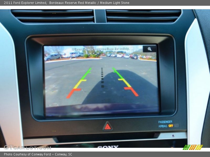 Bordeaux Reserve Red Metallic / Medium Light Stone 2011 Ford Explorer Limited