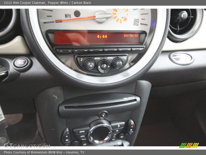 Pepper White / Carbon Black 2013 Mini Cooper Clubman
