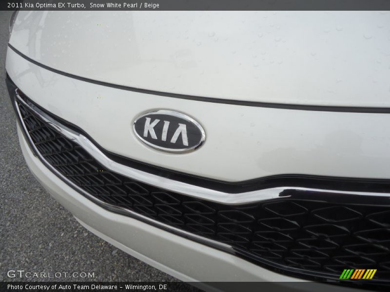 Snow White Pearl / Beige 2011 Kia Optima EX Turbo