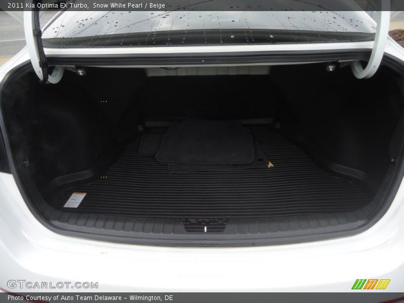 Snow White Pearl / Beige 2011 Kia Optima EX Turbo