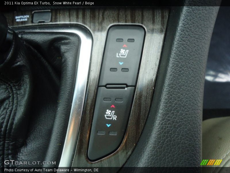 Controls of 2011 Optima EX Turbo