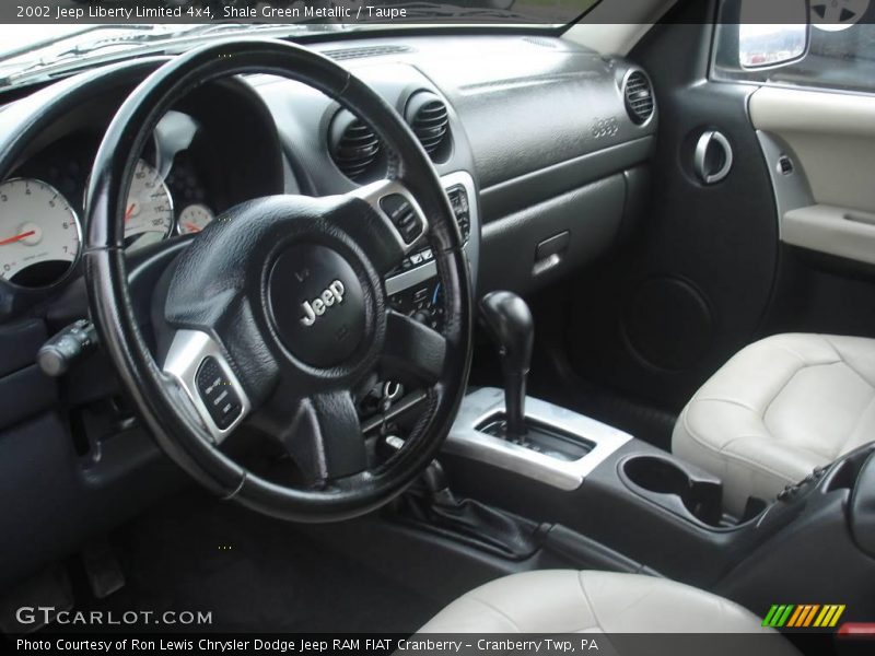 Shale Green Metallic / Taupe 2002 Jeep Liberty Limited 4x4