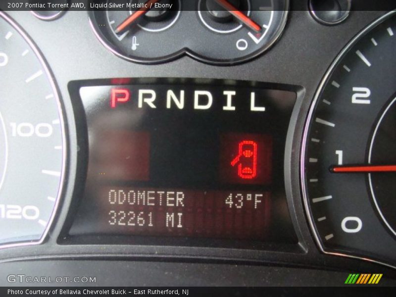 Liquid Silver Metallic / Ebony 2007 Pontiac Torrent AWD