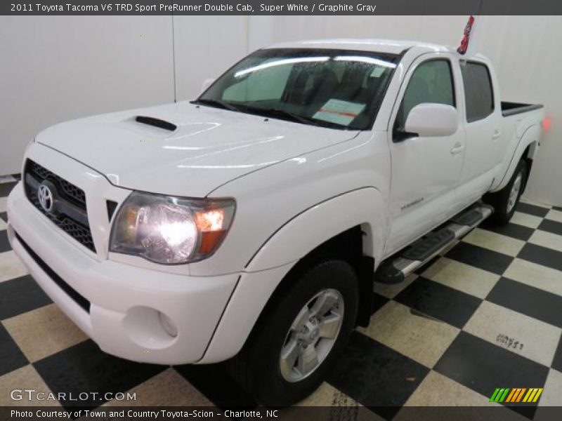 Super White / Graphite Gray 2011 Toyota Tacoma V6 TRD Sport PreRunner Double Cab