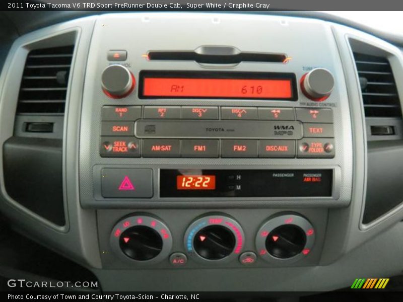 Super White / Graphite Gray 2011 Toyota Tacoma V6 TRD Sport PreRunner Double Cab
