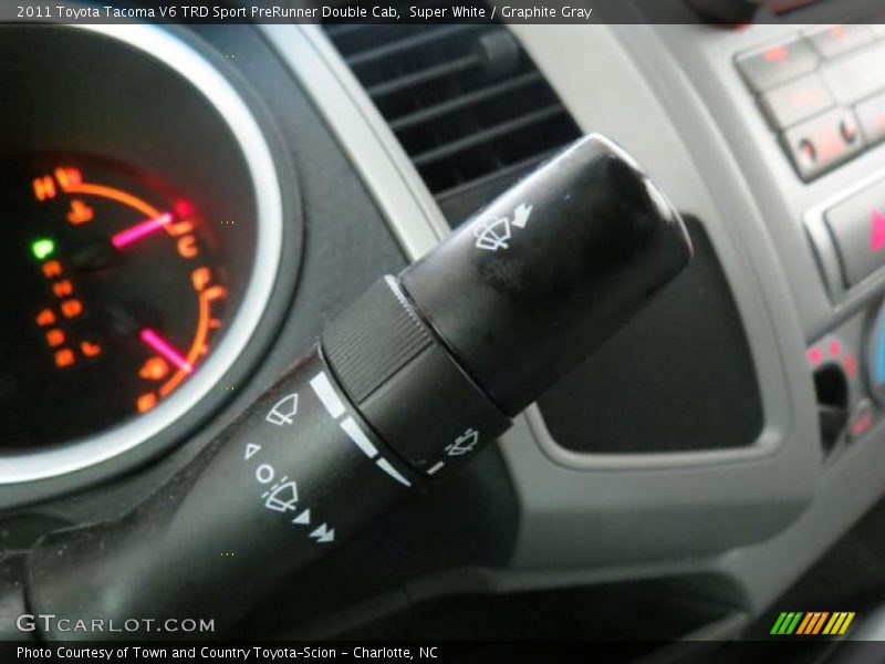 Super White / Graphite Gray 2011 Toyota Tacoma V6 TRD Sport PreRunner Double Cab
