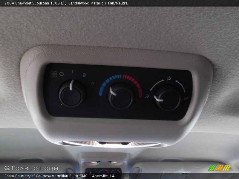 Sandalwood Metallic / Tan/Neutral 2004 Chevrolet Suburban 1500 LT