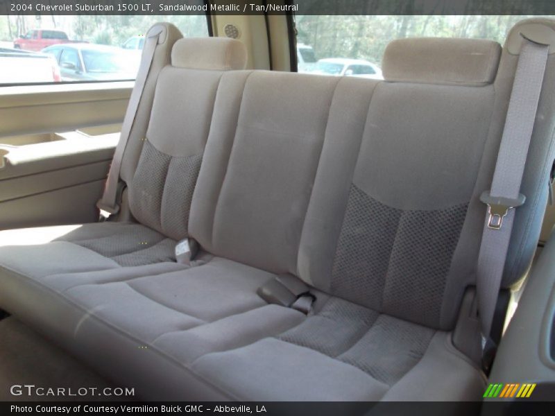 Sandalwood Metallic / Tan/Neutral 2004 Chevrolet Suburban 1500 LT