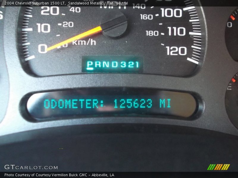 Sandalwood Metallic / Tan/Neutral 2004 Chevrolet Suburban 1500 LT