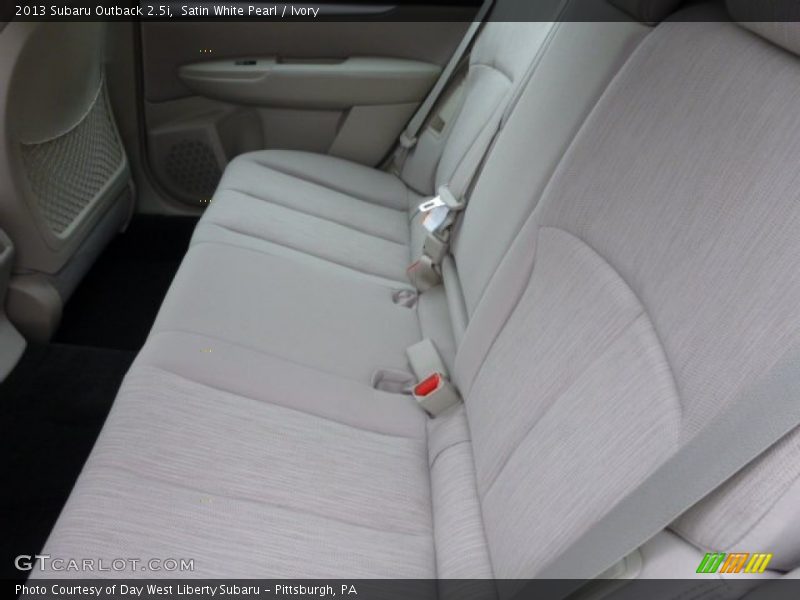 Satin White Pearl / Ivory 2013 Subaru Outback 2.5i