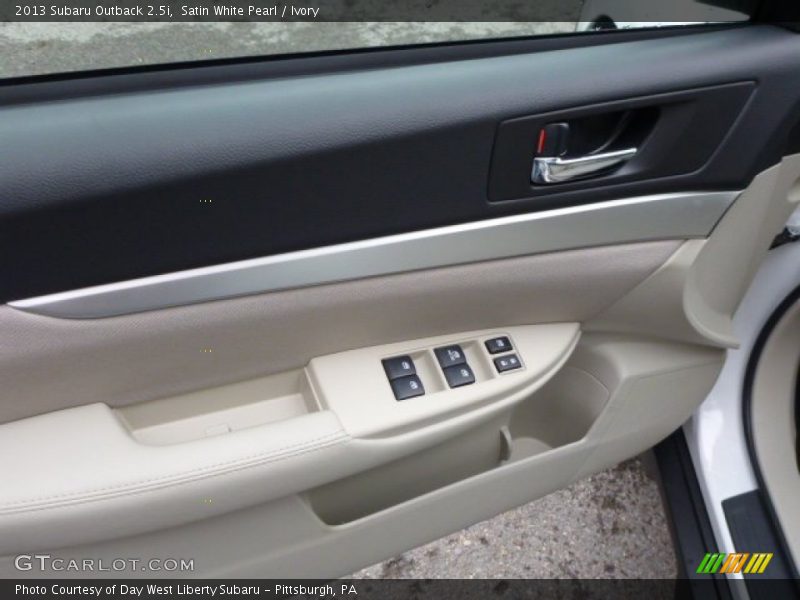 Satin White Pearl / Ivory 2013 Subaru Outback 2.5i