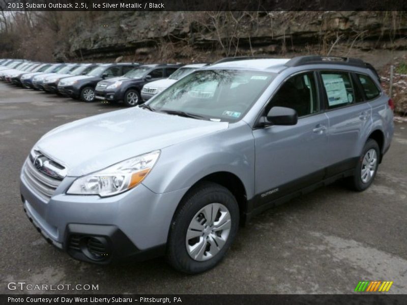 Ice Silver Metallic / Black 2013 Subaru Outback 2.5i