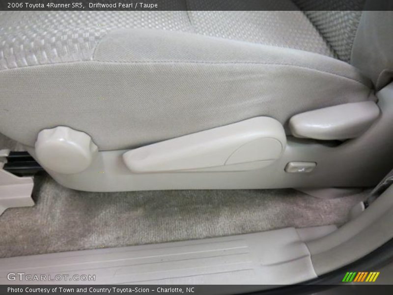 Driftwood Pearl / Taupe 2006 Toyota 4Runner SR5
