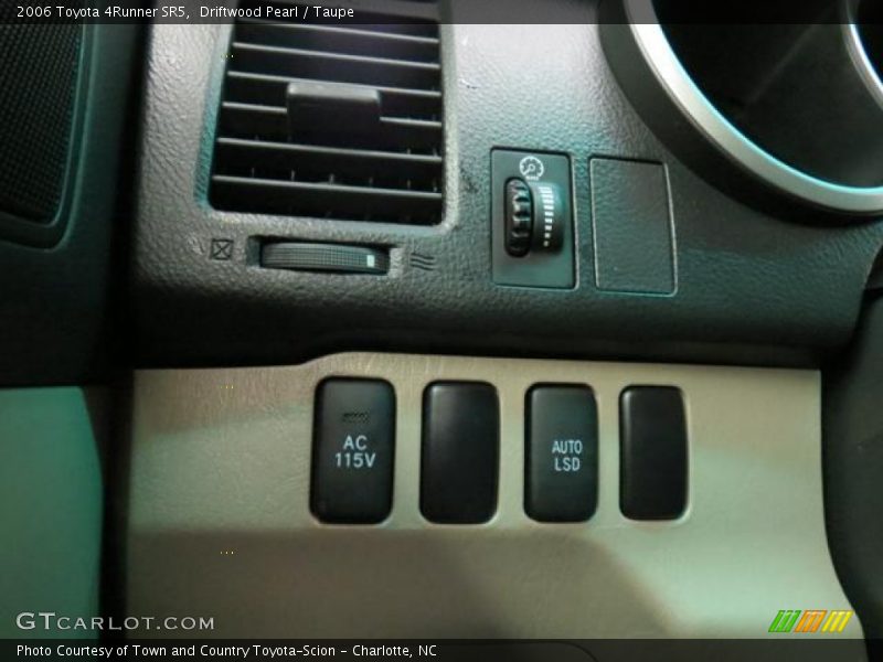 Driftwood Pearl / Taupe 2006 Toyota 4Runner SR5