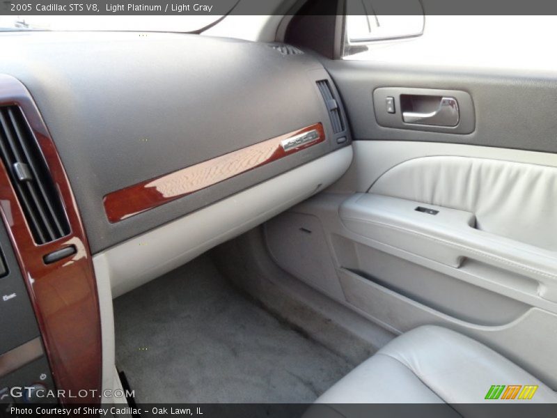 Light Platinum / Light Gray 2005 Cadillac STS V8