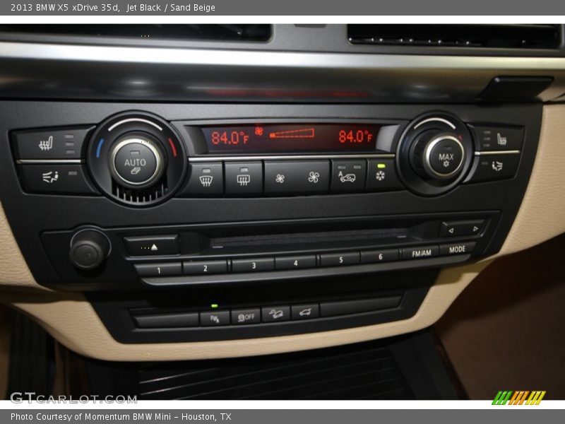 Jet Black / Sand Beige 2013 BMW X5 xDrive 35d