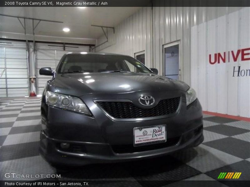 Magnetic Gray Metallic / Ash 2008 Toyota Camry SE V6