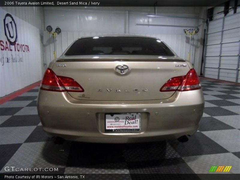 Desert Sand Mica / Ivory 2006 Toyota Avalon Limited