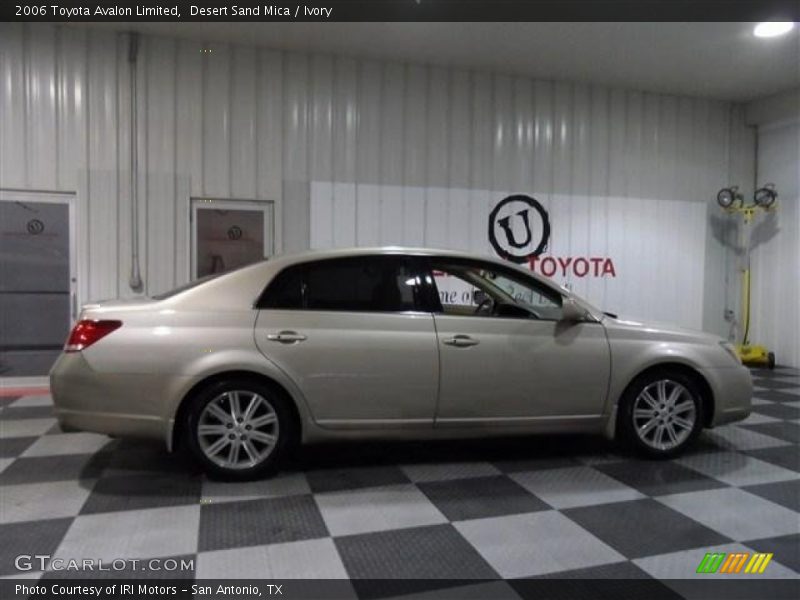 Desert Sand Mica / Ivory 2006 Toyota Avalon Limited