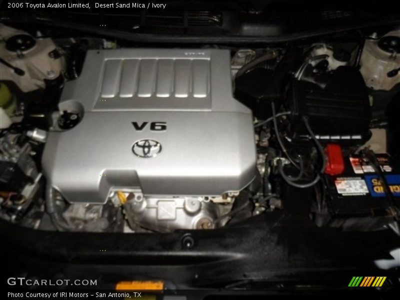 Desert Sand Mica / Ivory 2006 Toyota Avalon Limited
