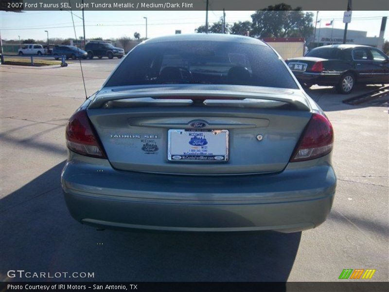 Light Tundra Metallic / Medium/Dark Flint 2007 Ford Taurus SEL
