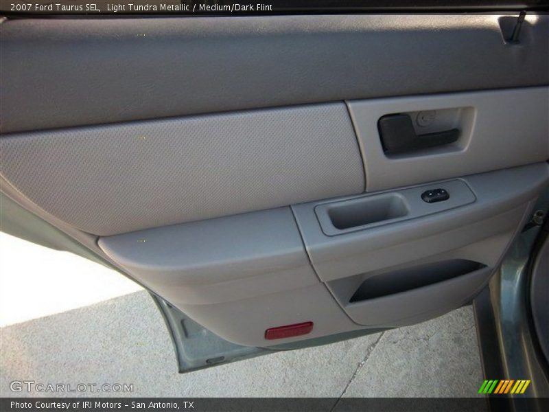 Light Tundra Metallic / Medium/Dark Flint 2007 Ford Taurus SEL