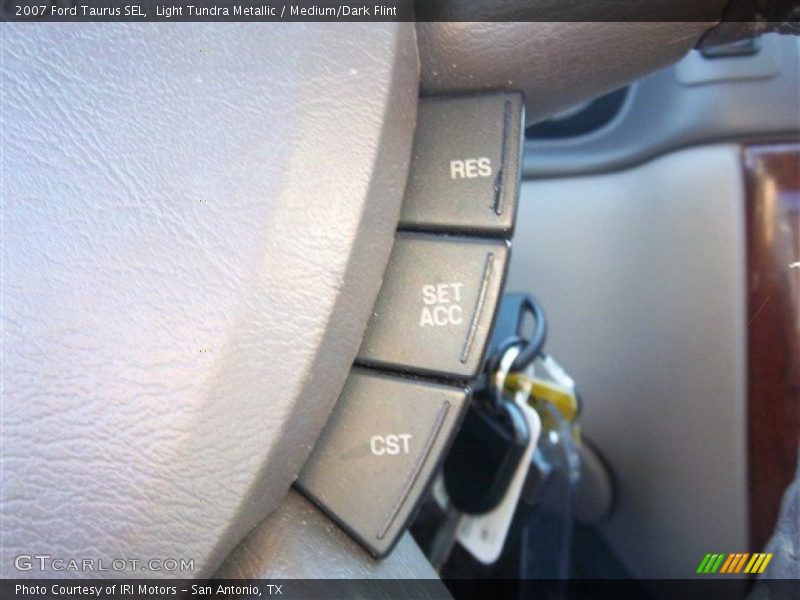 Light Tundra Metallic / Medium/Dark Flint 2007 Ford Taurus SEL