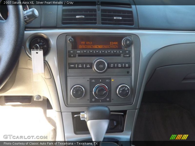 Silver Pearl Metallic / Gray 2007 Saturn Aura XE