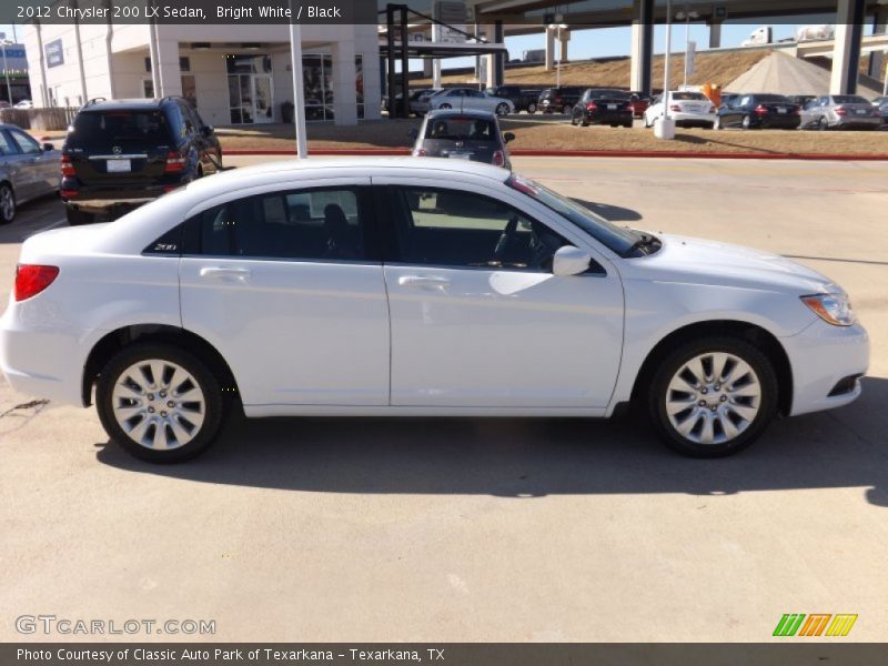 Bright White / Black 2012 Chrysler 200 LX Sedan