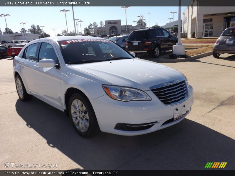 Bright White / Black 2012 Chrysler 200 LX Sedan