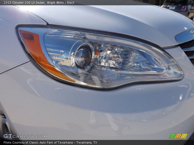 Bright White / Black 2012 Chrysler 200 LX Sedan