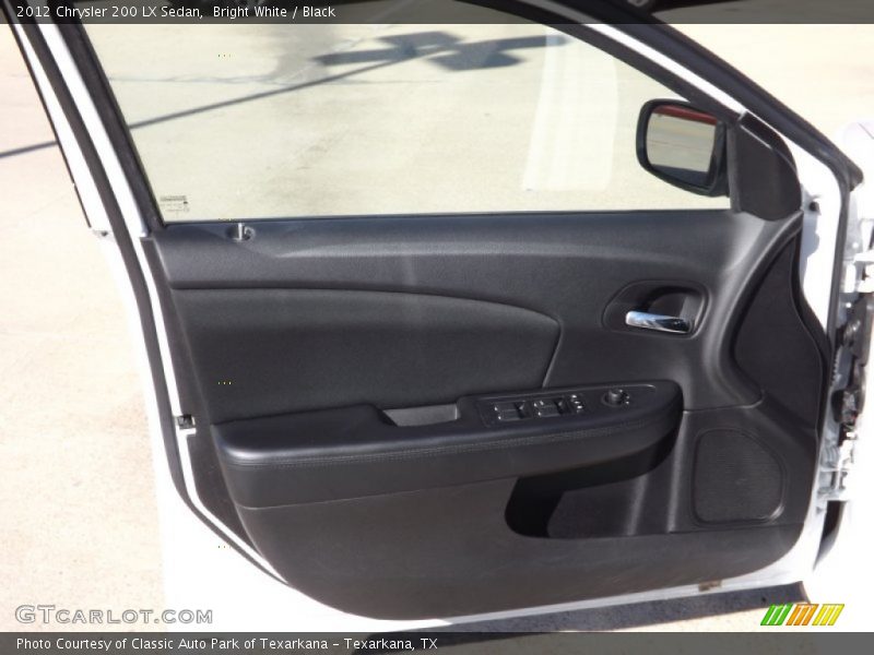 Bright White / Black 2012 Chrysler 200 LX Sedan