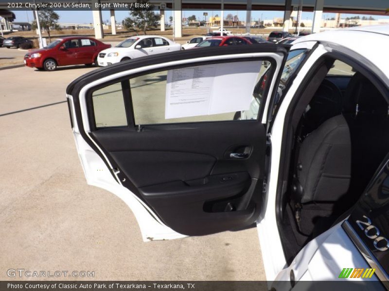 Bright White / Black 2012 Chrysler 200 LX Sedan