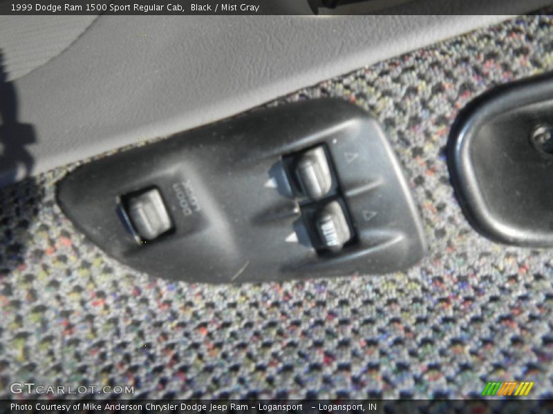 Black / Mist Gray 1999 Dodge Ram 1500 Sport Regular Cab