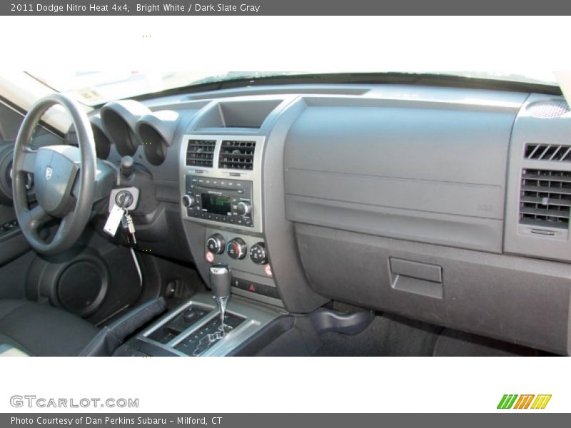 Bright White / Dark Slate Gray 2011 Dodge Nitro Heat 4x4