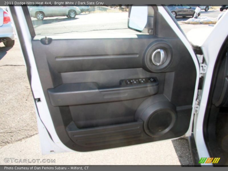 Bright White / Dark Slate Gray 2011 Dodge Nitro Heat 4x4