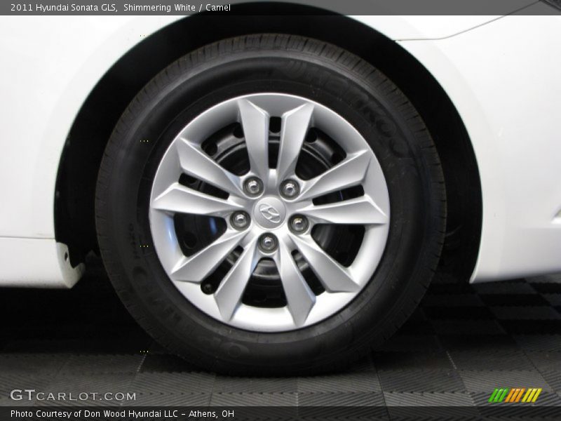 Shimmering White / Camel 2011 Hyundai Sonata GLS
