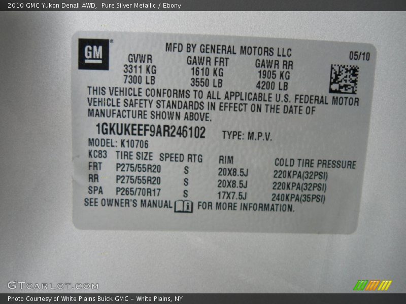 Pure Silver Metallic / Ebony 2010 GMC Yukon Denali AWD