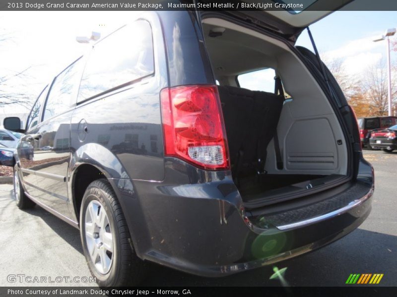 Maximum Steel Metallic / Black/Light Graystone 2013 Dodge Grand Caravan American Value Package
