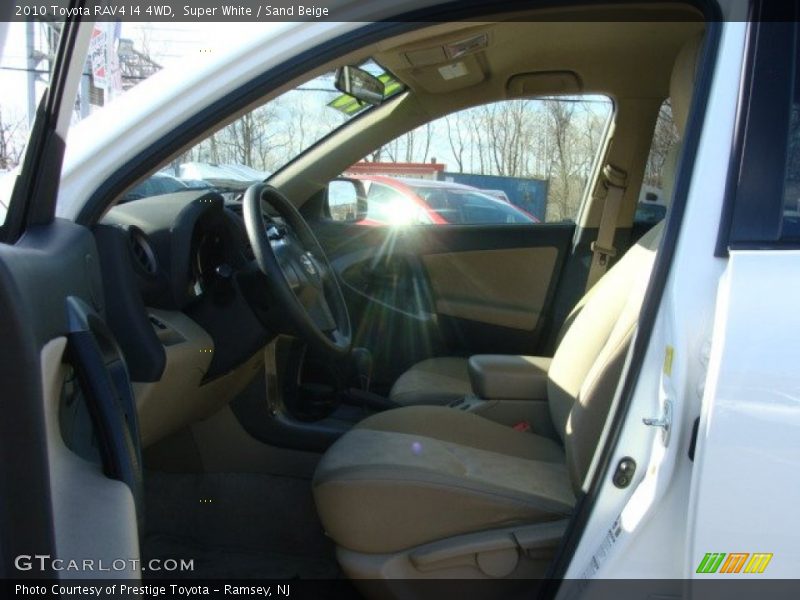 Super White / Sand Beige 2010 Toyota RAV4 I4 4WD