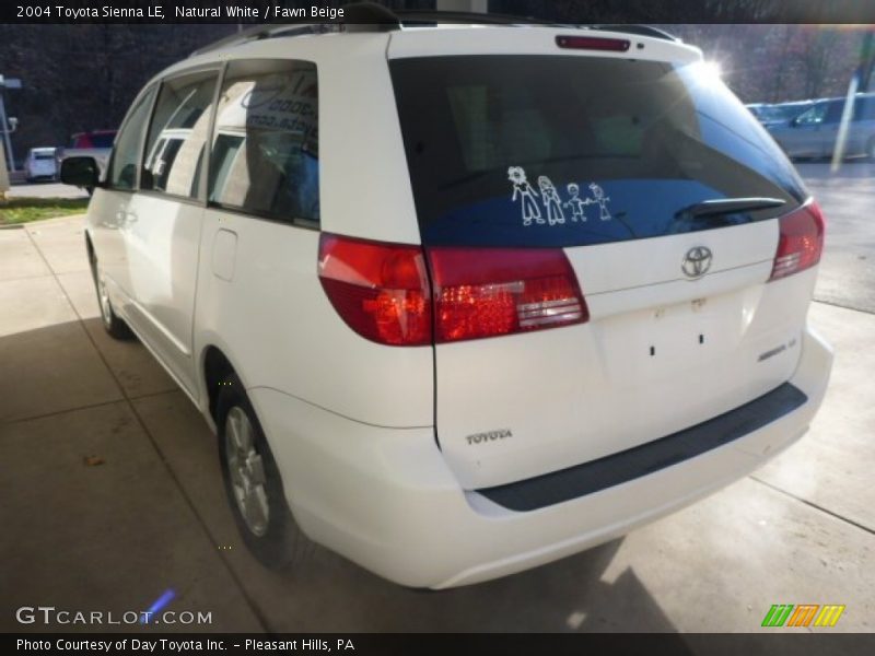 Natural White / Fawn Beige 2004 Toyota Sienna LE