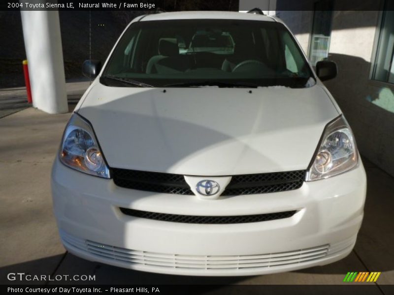 Natural White / Fawn Beige 2004 Toyota Sienna LE