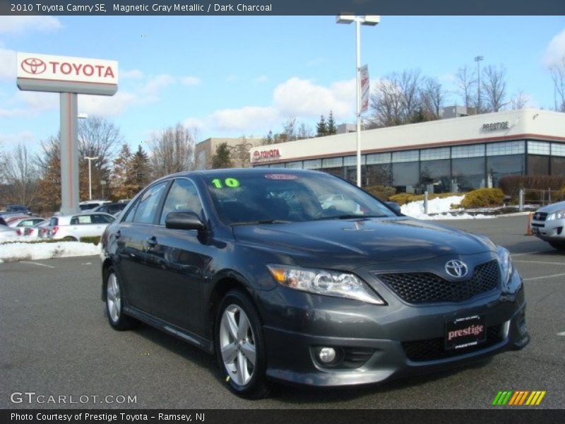 Magnetic Gray Metallic / Dark Charcoal 2010 Toyota Camry SE