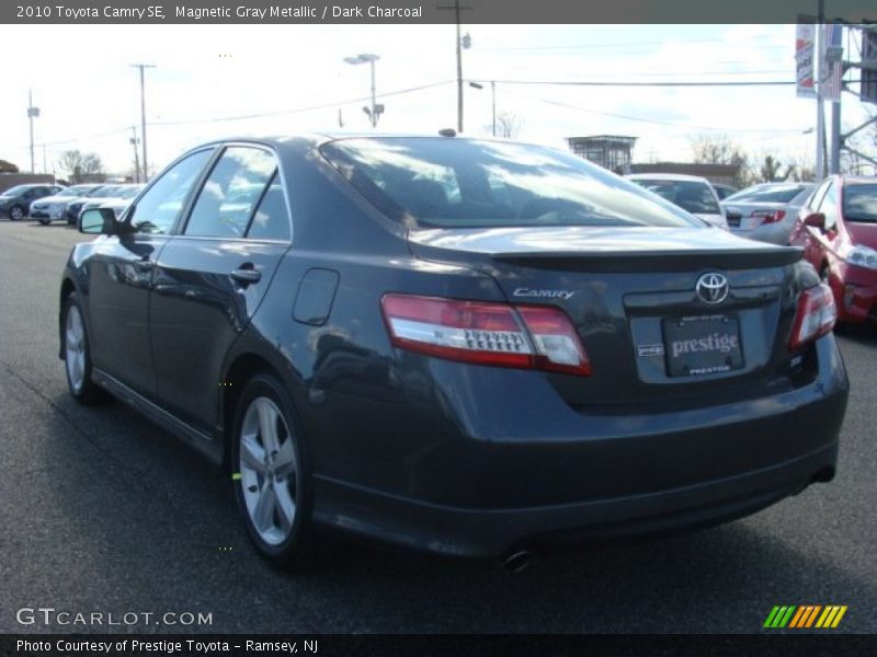 Magnetic Gray Metallic / Dark Charcoal 2010 Toyota Camry SE