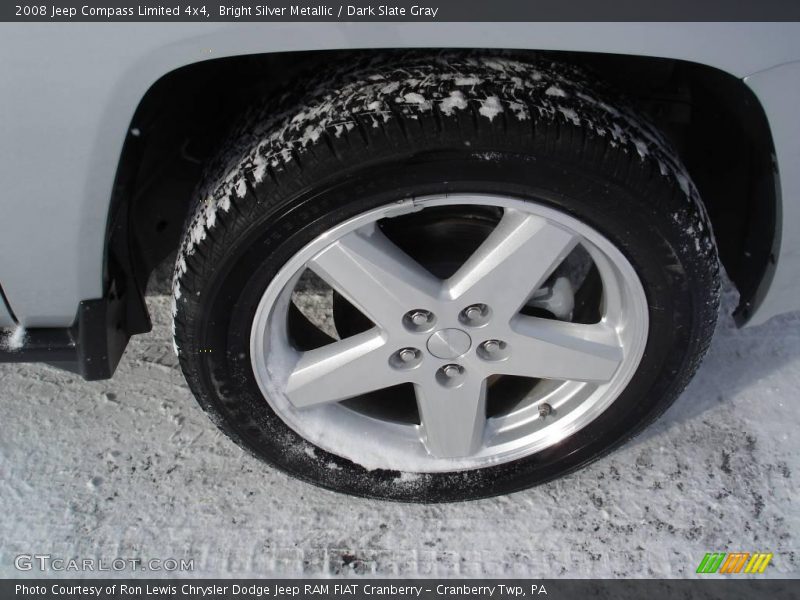 Bright Silver Metallic / Dark Slate Gray 2008 Jeep Compass Limited 4x4