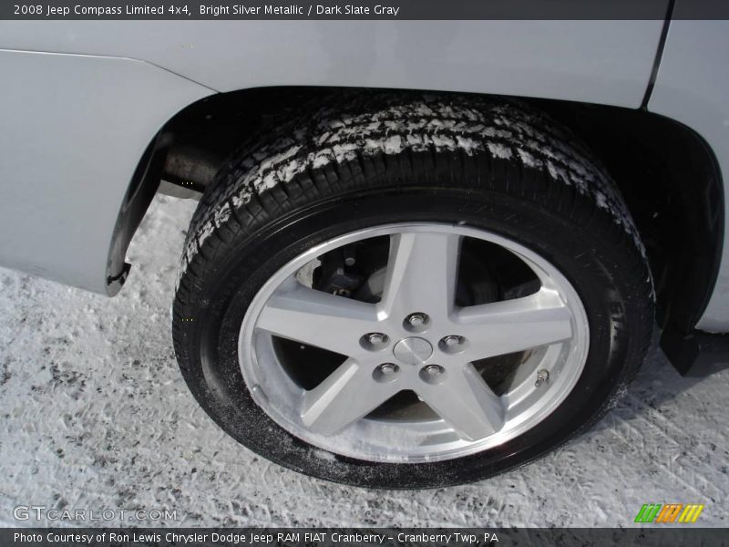 Bright Silver Metallic / Dark Slate Gray 2008 Jeep Compass Limited 4x4